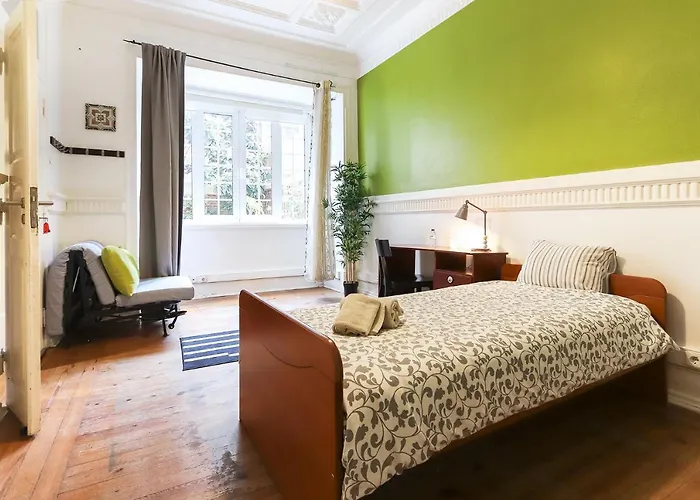 Guest house Garden Flower Lisbon